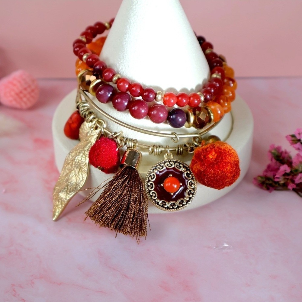 Vintage 1970s Boho Genuine Stone Bead Charm Bangle Bracelet 3pc Set NOS